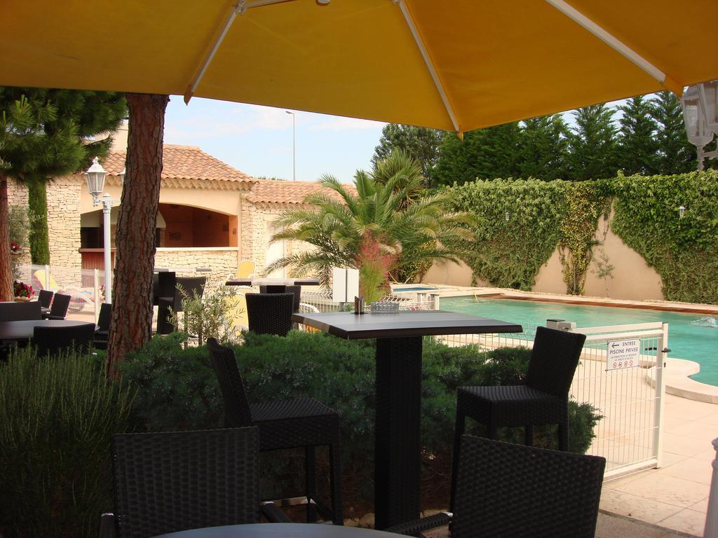 Hotel Lou Mistralou Saint-Andiol Zewnętrze zdjęcie