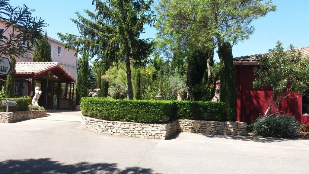 Hotel Lou Mistralou Saint-Andiol Zewnętrze zdjęcie