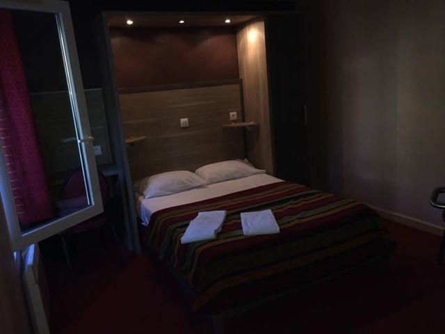 Hotel Lou Mistralou Saint-Andiol Zewnętrze zdjęcie
