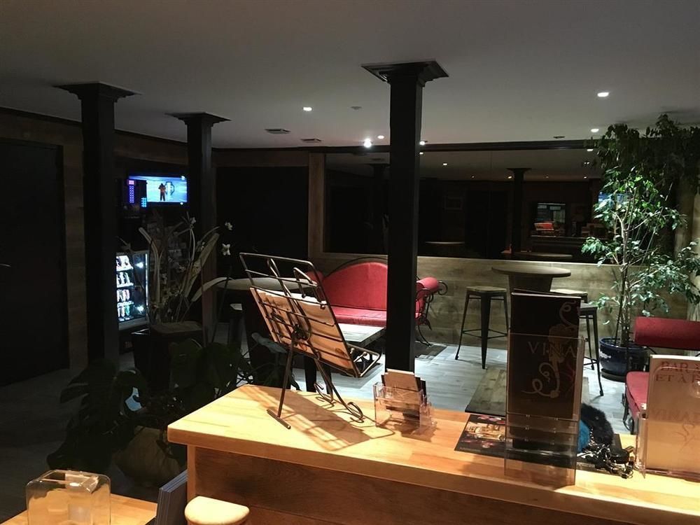 Hotel Lou Mistralou Saint-Andiol Zewnętrze zdjęcie